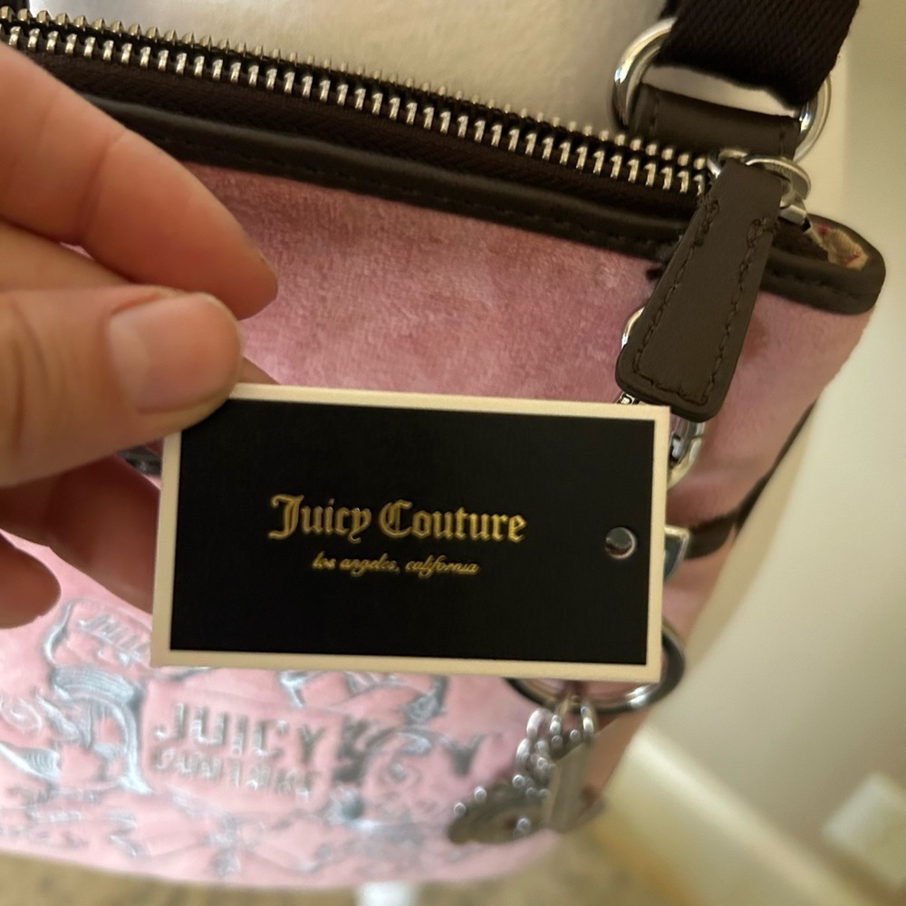Juicy Couture Cross body purse - Picture 3 of 4